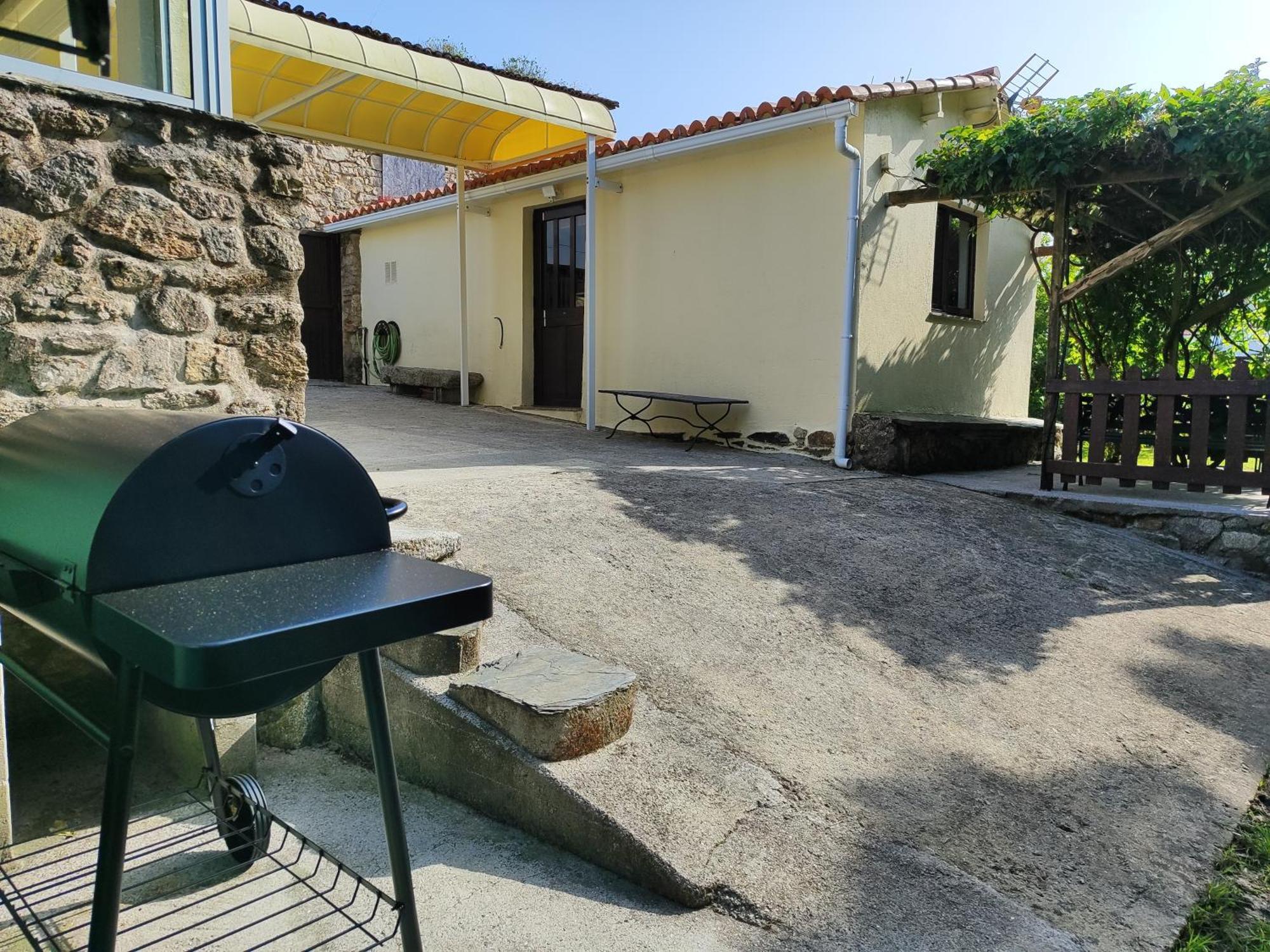 فيلا A Casina Do Rio Neda المظهر الخارجي الصورة